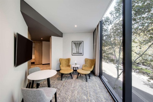 Vibe Hotel North Sydney image 8